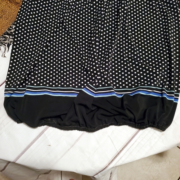5/25 Max Studio S Stretchy Black White Polka Dot Blouse - Picture 4 of 6